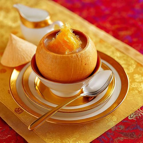 Hồng Yến, Huyết Yến Có Tốt Hơn Yến Trắng Không?