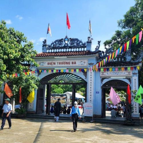 Lễ Hội Điện Trường Bà