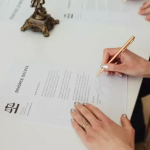 Tố Tụng Trọng Tài Thương Mại